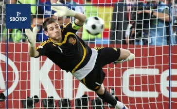 SBOTOP Stellar Guardians of the Net: Memorable Goalkeeping Displays at the EUROs