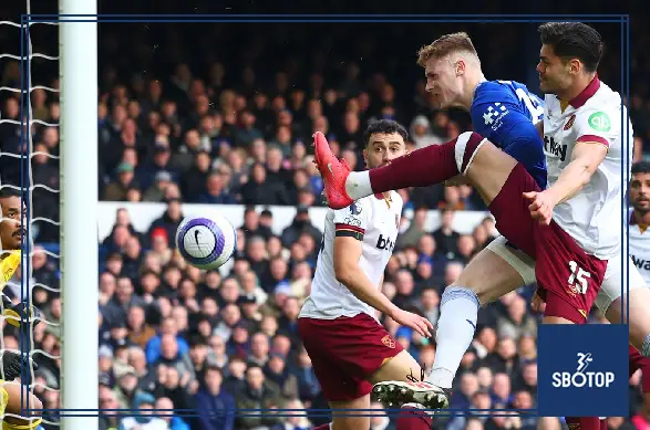 SBOTOP Everton 1-1 West Ham: Jake O'Brien's Last-Gasp Equalizer Keeps Moyes’ Unbeaten Streak Alive