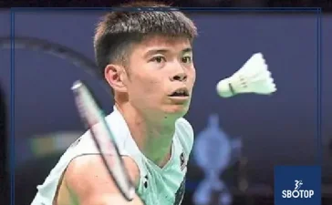 SBOTOP: Jun Hao Shocks Former Asian Champion Jonatan at Singapore Open