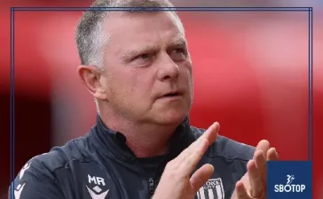 SBOTOP: Baker and Thomas on Target as Stoke Edge Southampton to Extend Perfect Start
