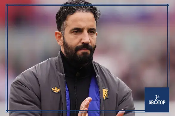 SBOTOP Neville Slams United Tactics: ‘Mount at Wing-Back Is Ridiculous’