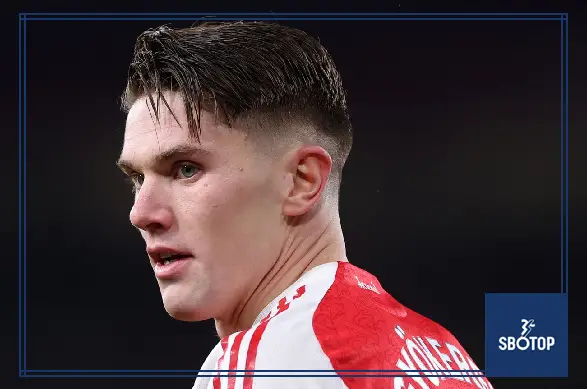 SBOTOP: Gary Neville Slams Gyökeres’ Display as Arsenal Striker Fails to Impact Liverpool Clash