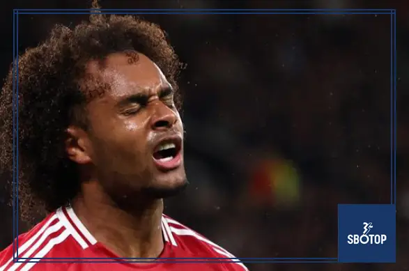SBOTOP : Joshua Zirkzee Holds Talks with Man United Chiefs Over Proposed Move to AS Roma