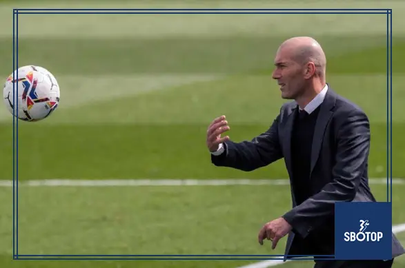 SBOTOP _ Zinedine Zidane Sudah Ungkap Alasan Tak Gantikan Enzo Maresca di Chelsea