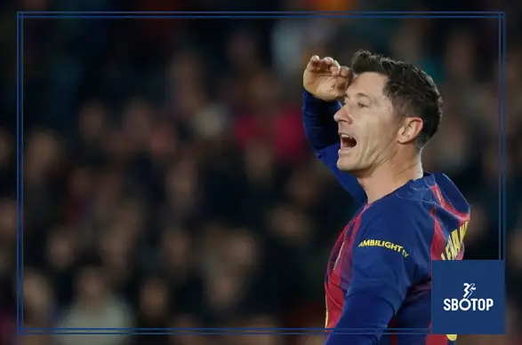 SBOTOP : Robert Lewandowski Remains Undecided on Barcelona Future