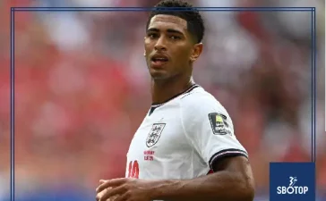SBOTOP: Jude Bellingham Sparks Fresh Injury Fears After Cameras Capture England Star Managing Persistent Shoulder Problem