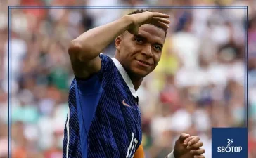 SBOTOP: Kylian Mbappé Takes Command of World Cup Golden Boot Race with Two-Goal Lead over Lionel Messi