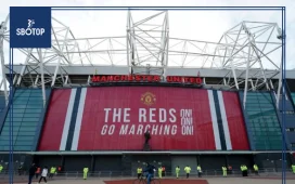 SBOTOP Revamped Old Trafford: New Turf After 14 Years, Safety Padding Installed, and a Conquering Win for Manchester United!