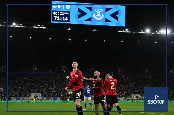 SBOTOP : Manchester United Can Compete on Four Fronts But Squad Depth Holds the Key