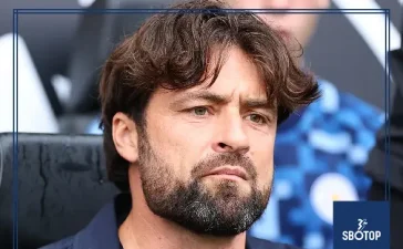 SBOTOP: Leicester City Hit Rock Bottom in League One as Russell Martin Faces Huge Fight to Revive the Foxes