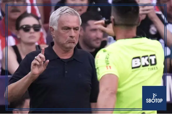 SBOTOP: Jose Mourinho Turns Refereeing Controversy Into a Major Talking Point After Madrid Derby Defeat