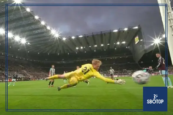 SBOTOP: Buendia Hits the Post as Aston Villa Leave Newcastle Waiting for a Lifeline