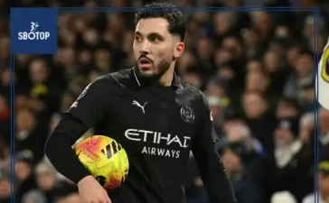 SBOTOP : Rayan Cherki Could Leave Manchester City Arsenal and Real Madrid Ready to Pounce