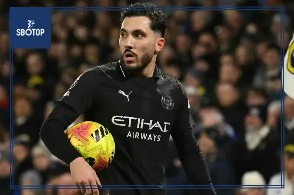 SBOTOP : Rayan Cherki Could Leave Manchester City Arsenal and Real Madrid Ready to Pounce